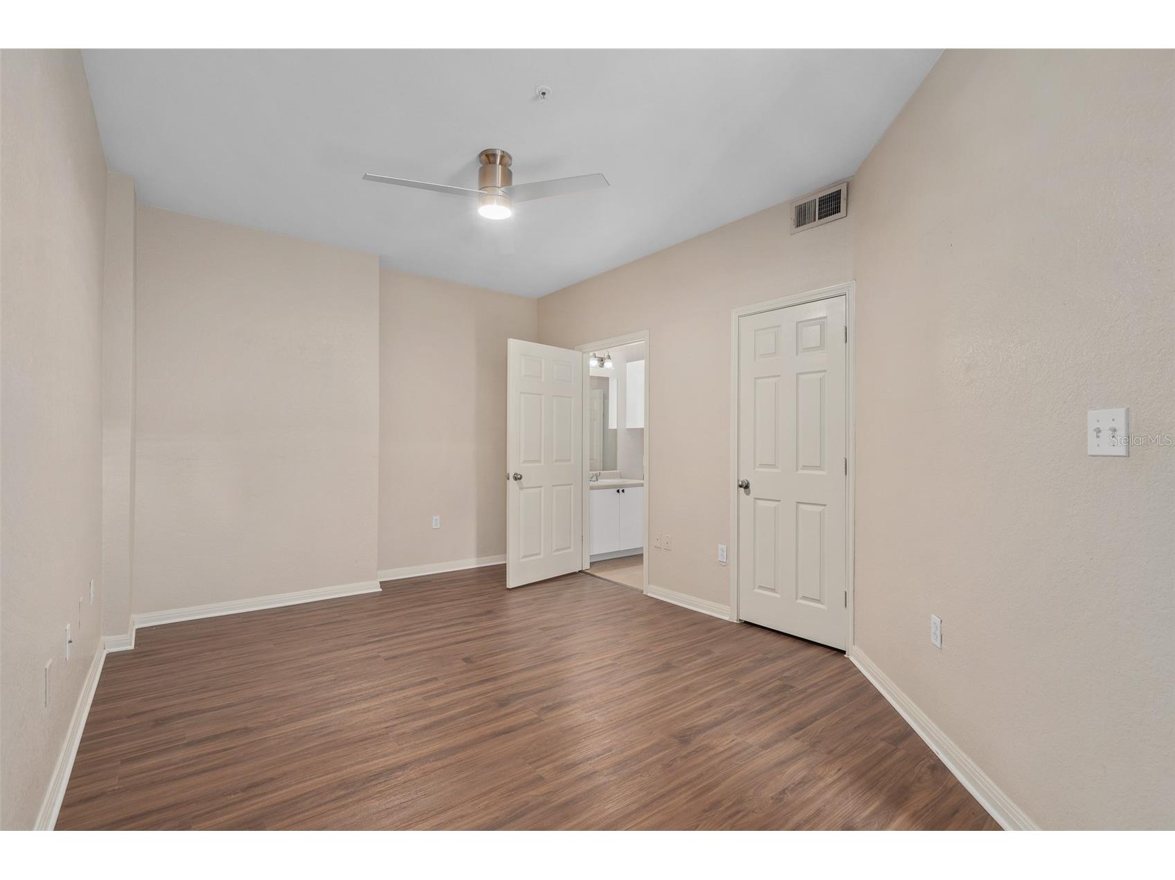 911 N Orange #511 Orlando FL 32801 O6378175 image13