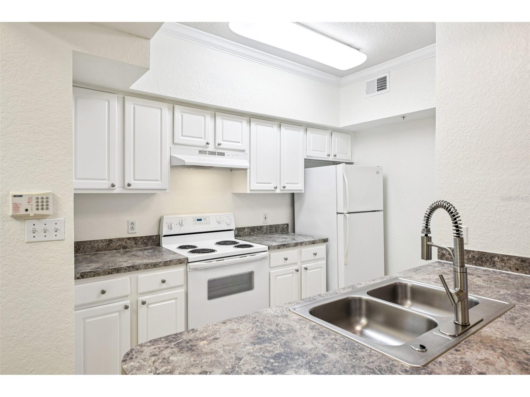 911 N Orange Avenue #101 Orlando FL 32801 O6394187 image10