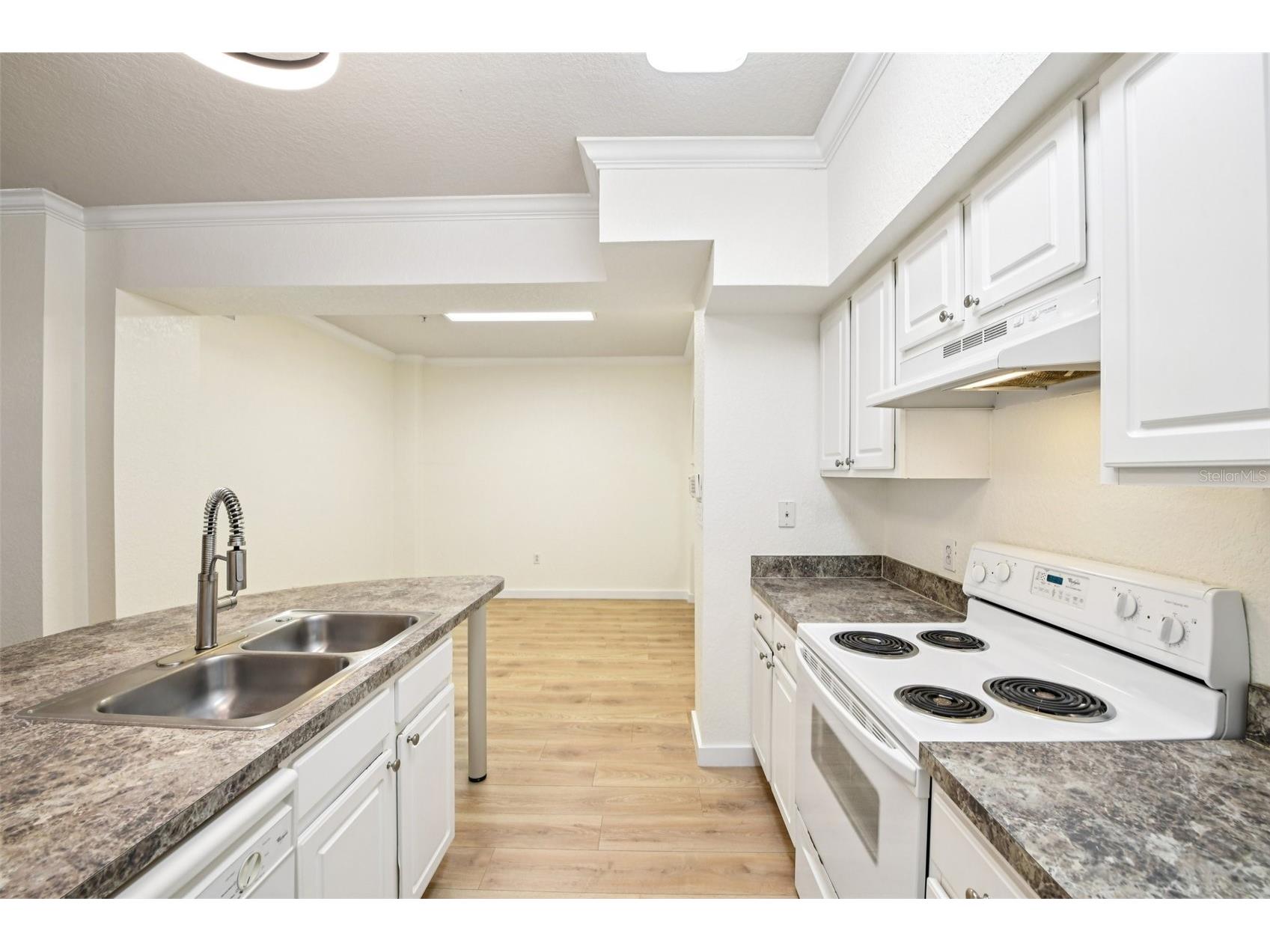 911 N Orange Avenue #101 Orlando FL 32801 O6394187 image11