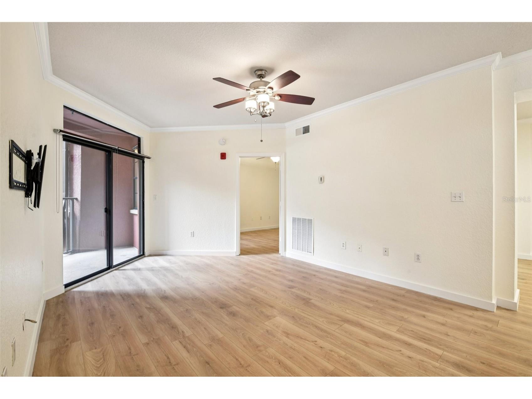 911 N Orange Avenue #101 Orlando FL 32801 O6394187 image15