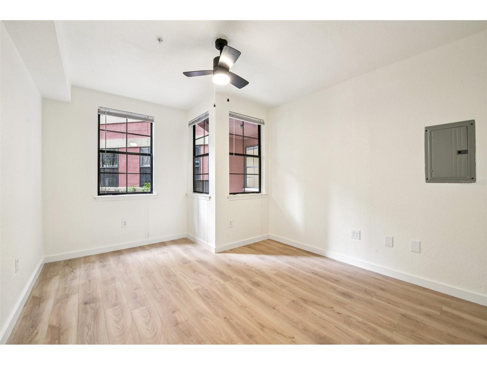 911 N Orange Avenue #101 Orlando FL 32801 O6394187 image27