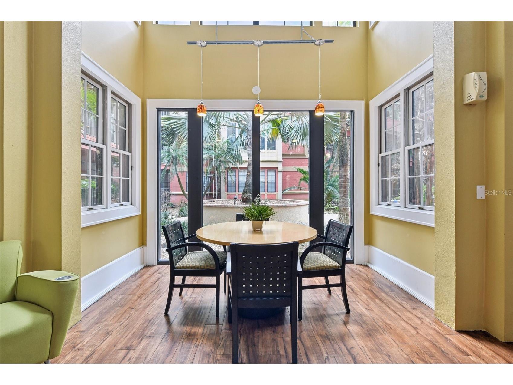 911 N Orange Avenue #101 Orlando FL 32801 O6394187 image33