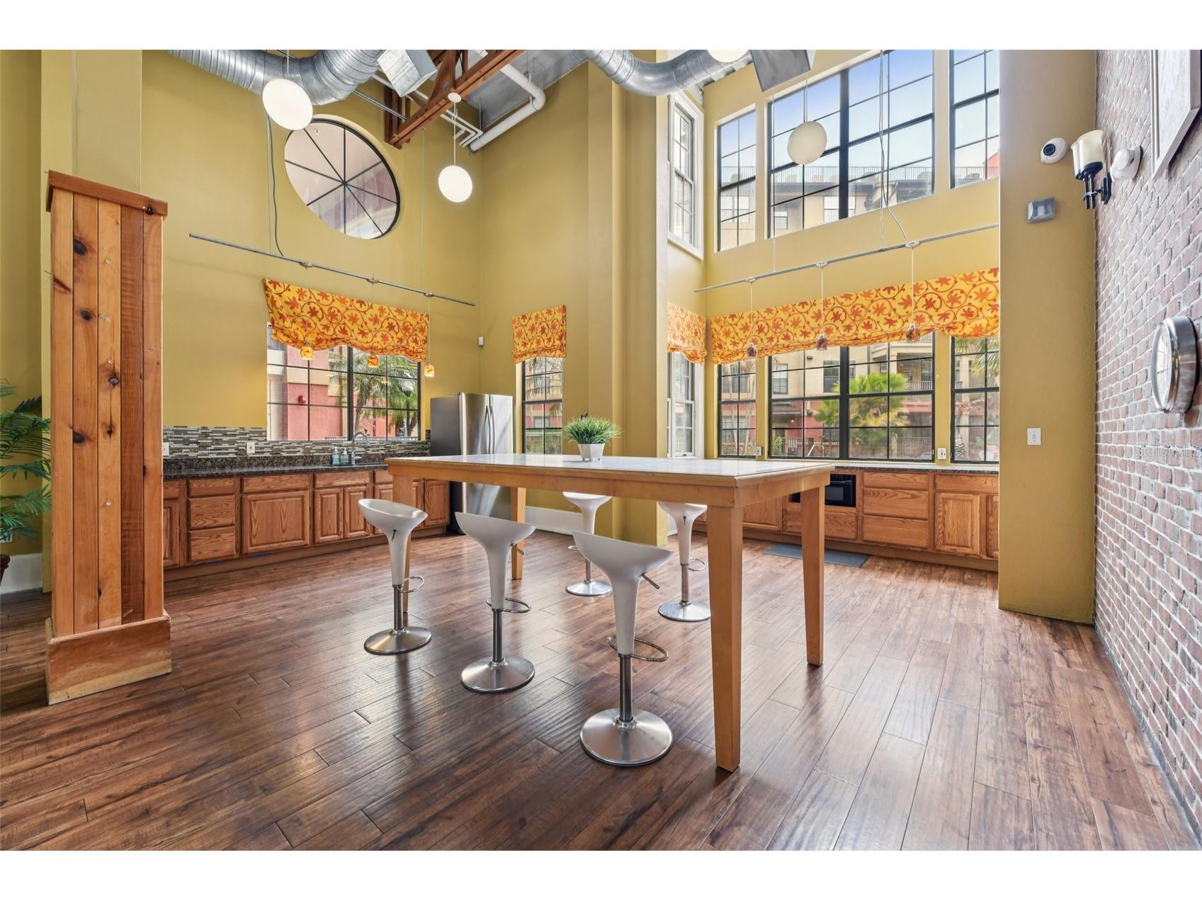911 N Orange Avenue #101 Orlando FL 32801 O6394187 image34