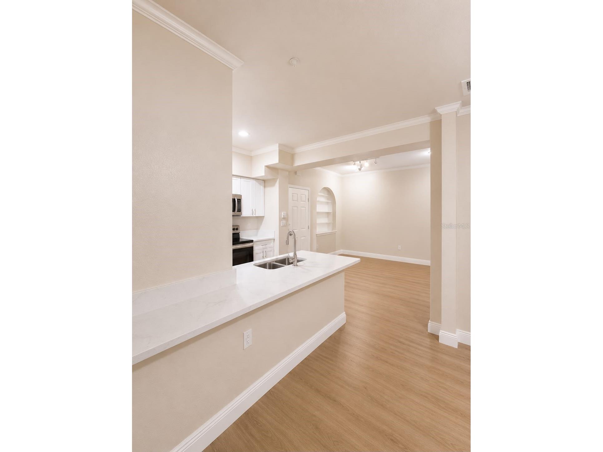 911 N Orange Avenue #115 Orlando FL 32801 S5152783 image3