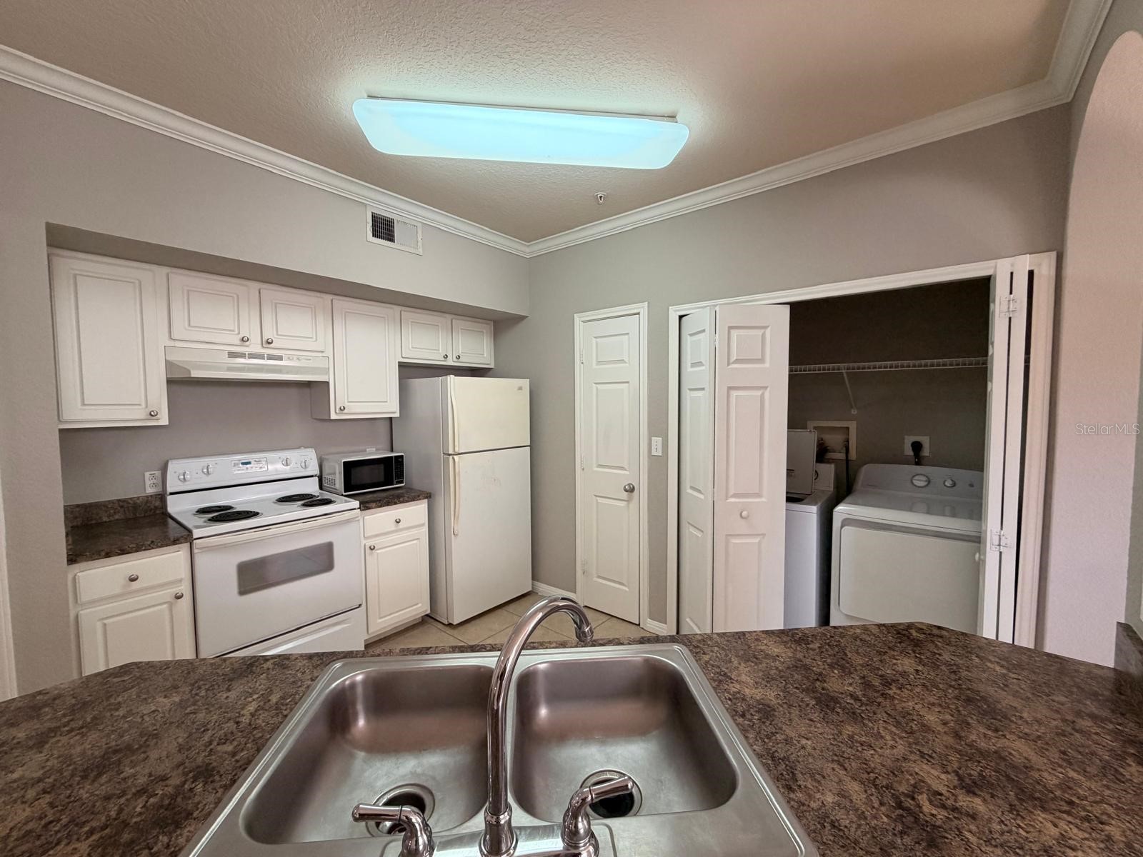 911 N Orange Avenue #125 Orlando FL 32801 O6379990 image5