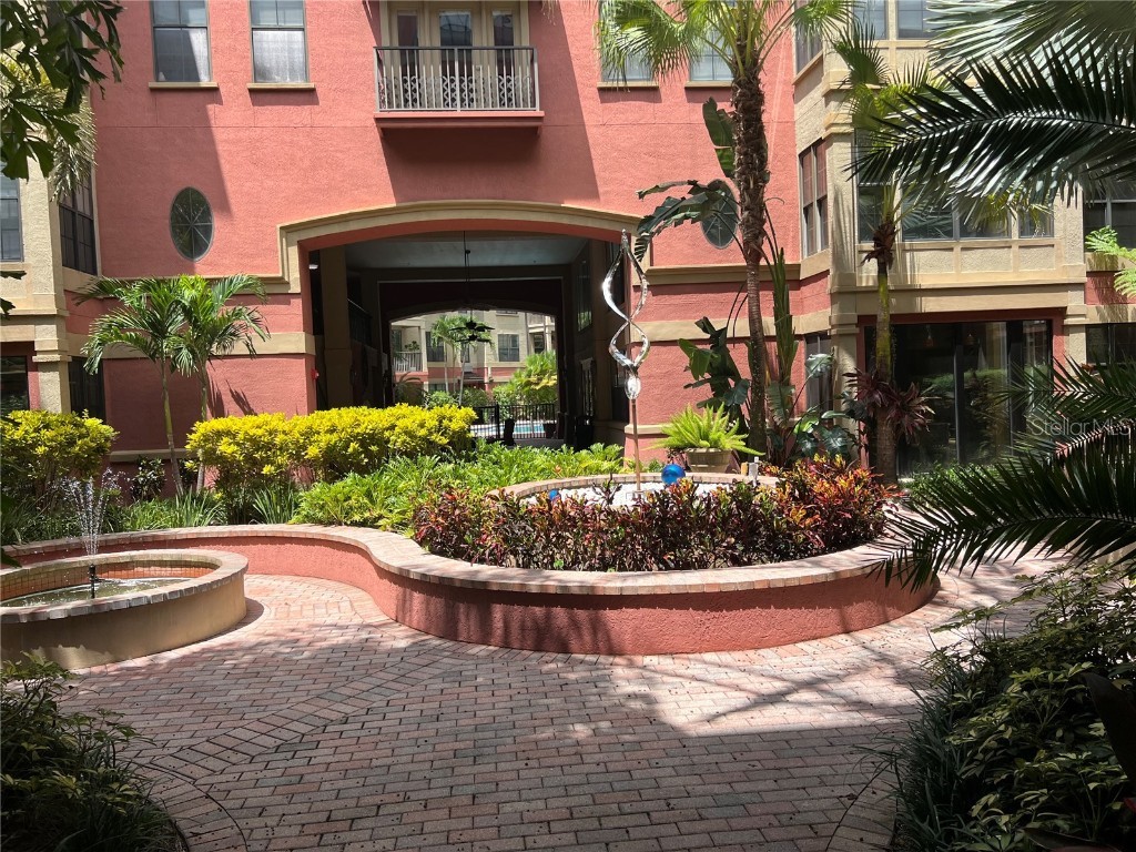 911 N Orange Avenue #127 Orlando FL 32801 O6342846 image1