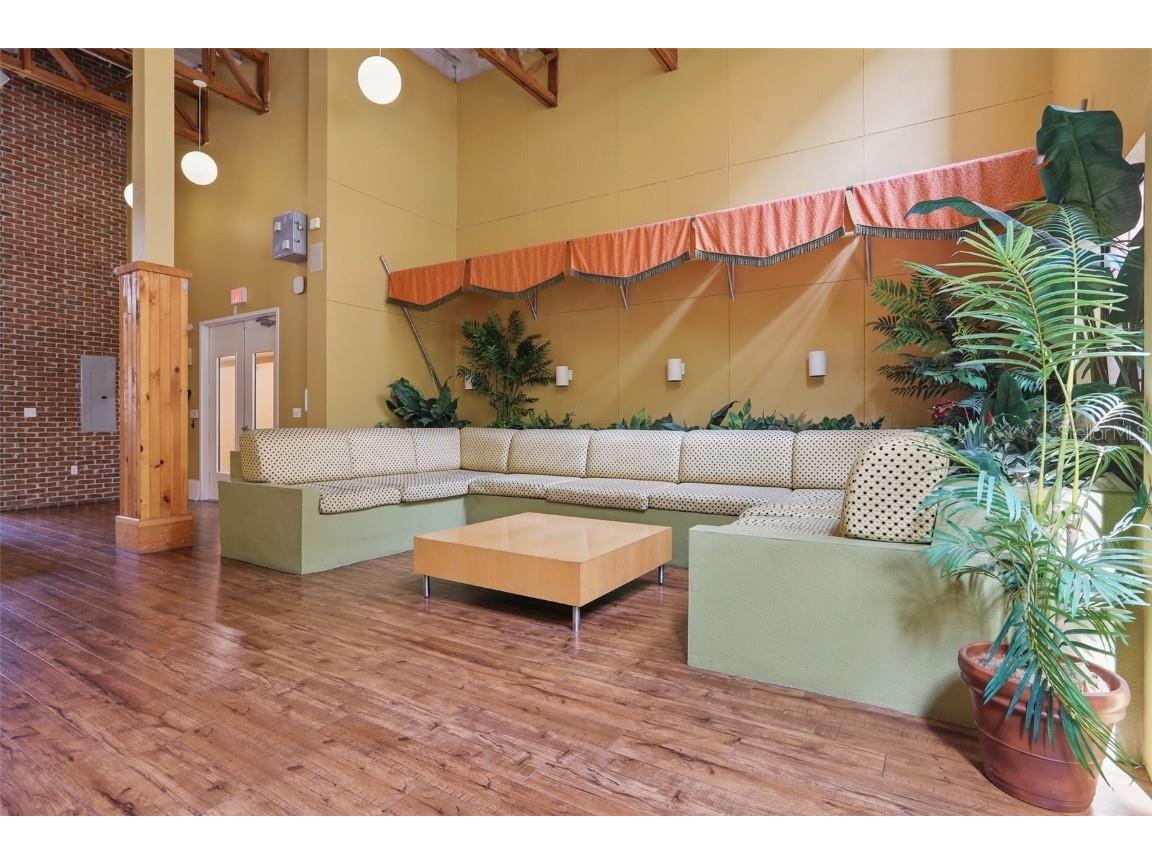 911 N Orange Avenue #409 Orlando FL 32801 O6302624 image25