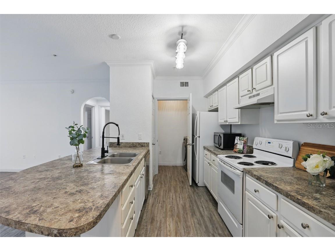 911 N Orange Avenue #409 Orlando FL 32801 O6302624 image4