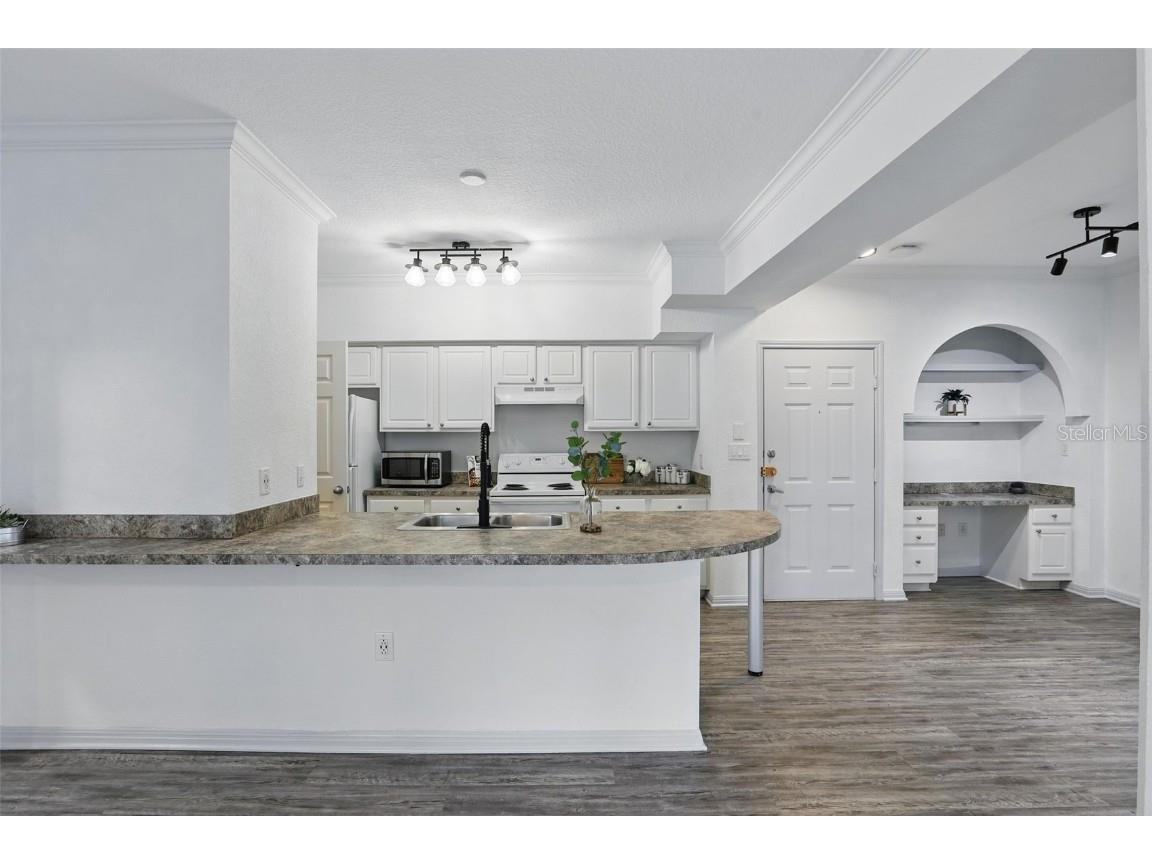 911 N Orange Avenue #409 Orlando FL 32801 O6302624 image5