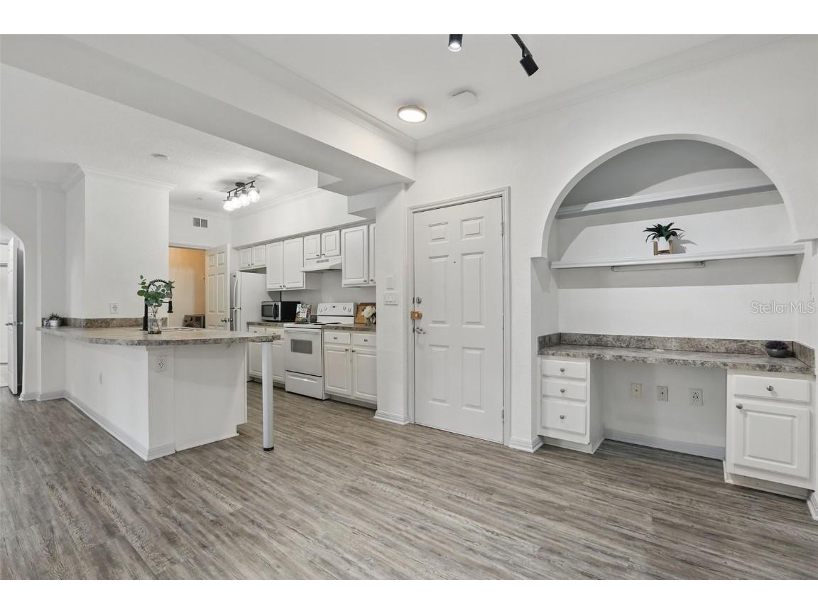 911 N Orange Avenue #409 Orlando FL 32801 O6302624 image8