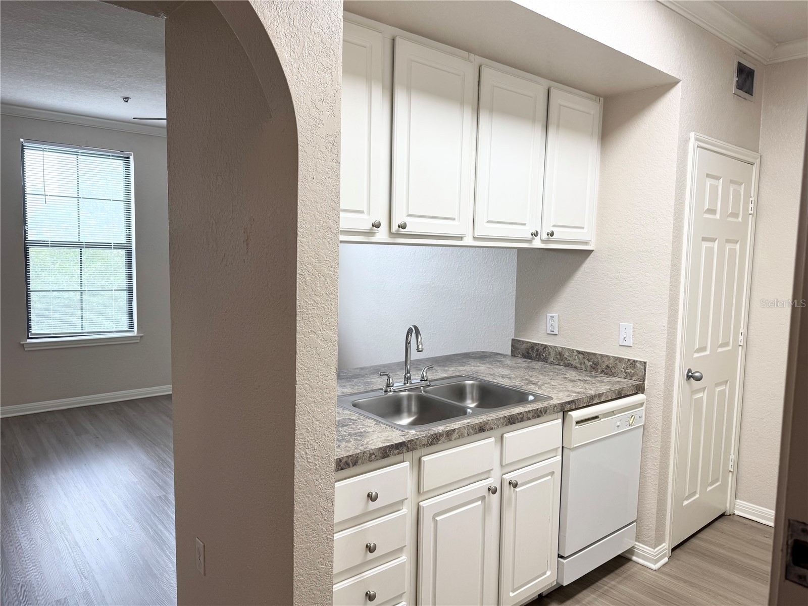 911 N Orange Avenue #445 Orlando FL 32801 O6408115 image4