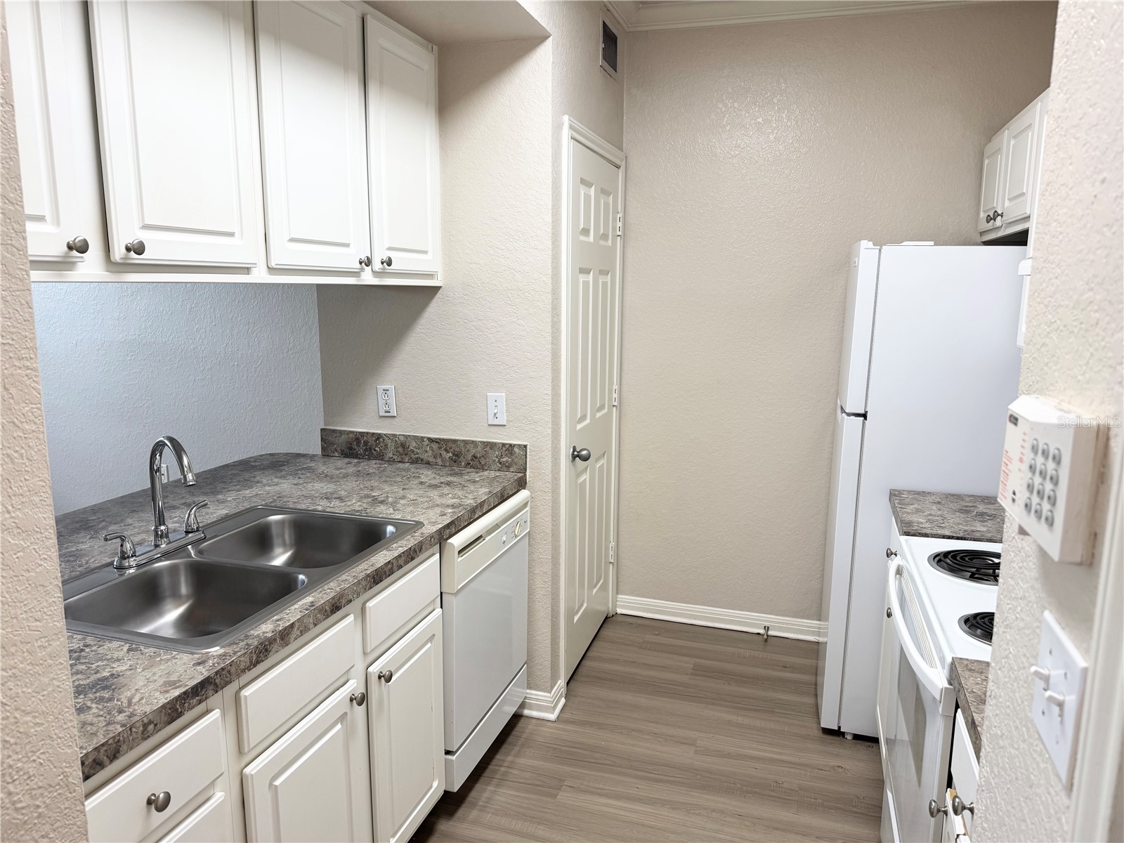 911 N Orange Avenue #445 Orlando FL 32801 O6408115 image5