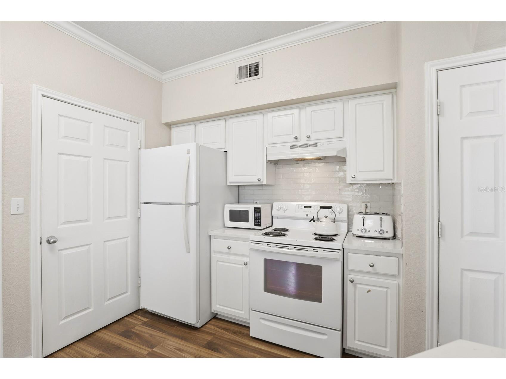 911 N Orange Avenue #521 Orlando FL 32801 O6405532 image13