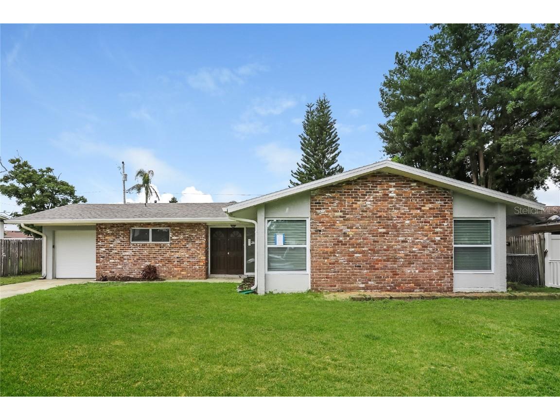 911 Plato Avenue Orlando FL 32809 O6145321 image1