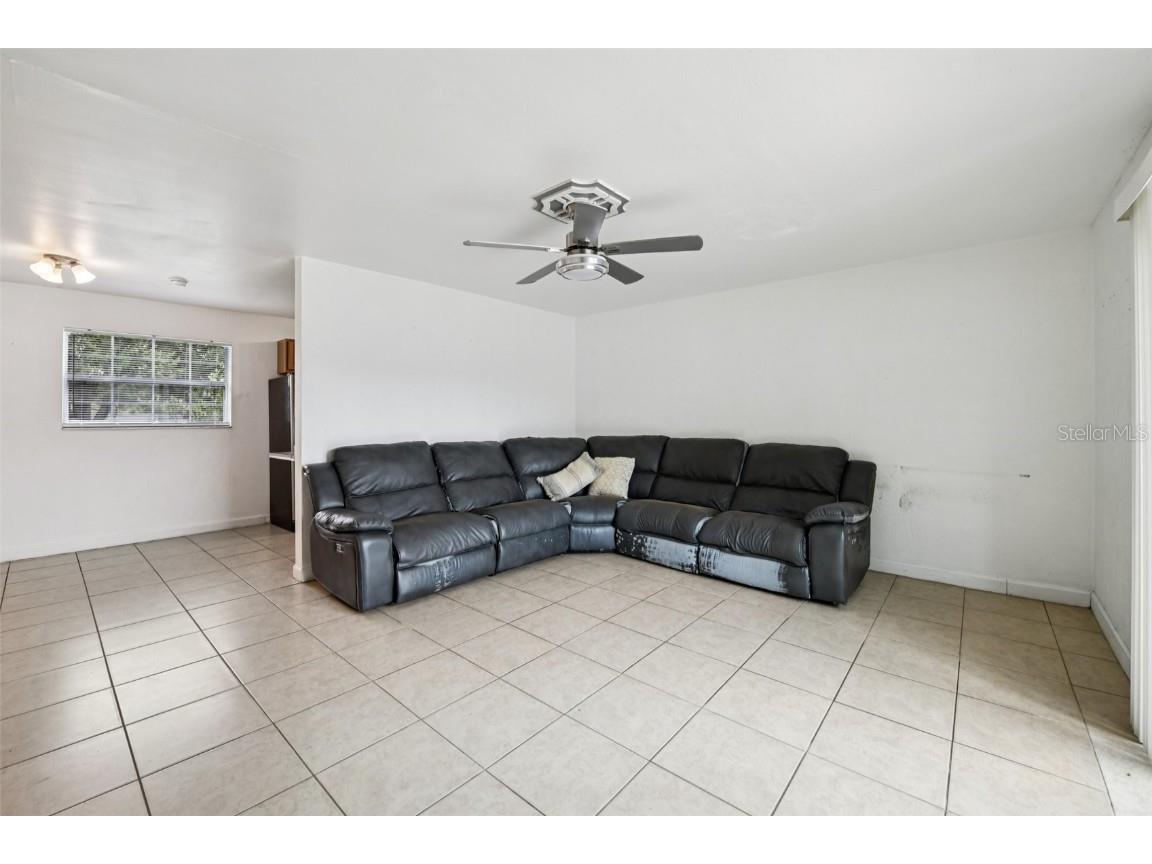 911 Shady Park Terrace Daytona Beach FL 32117 O6354196 image6