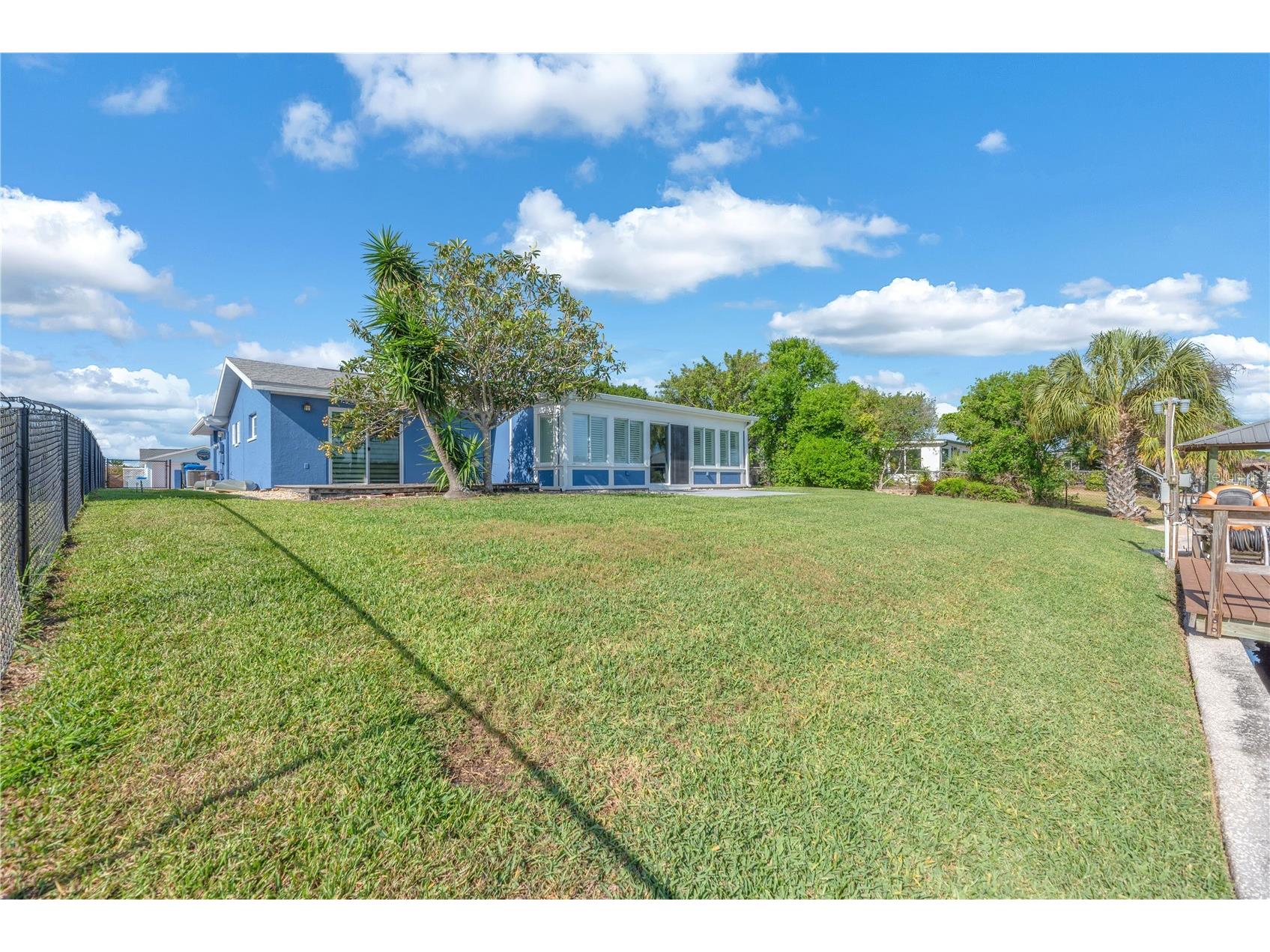 911 Silver Palm Way Apollo Beach FL 33572 TB8496129 image4