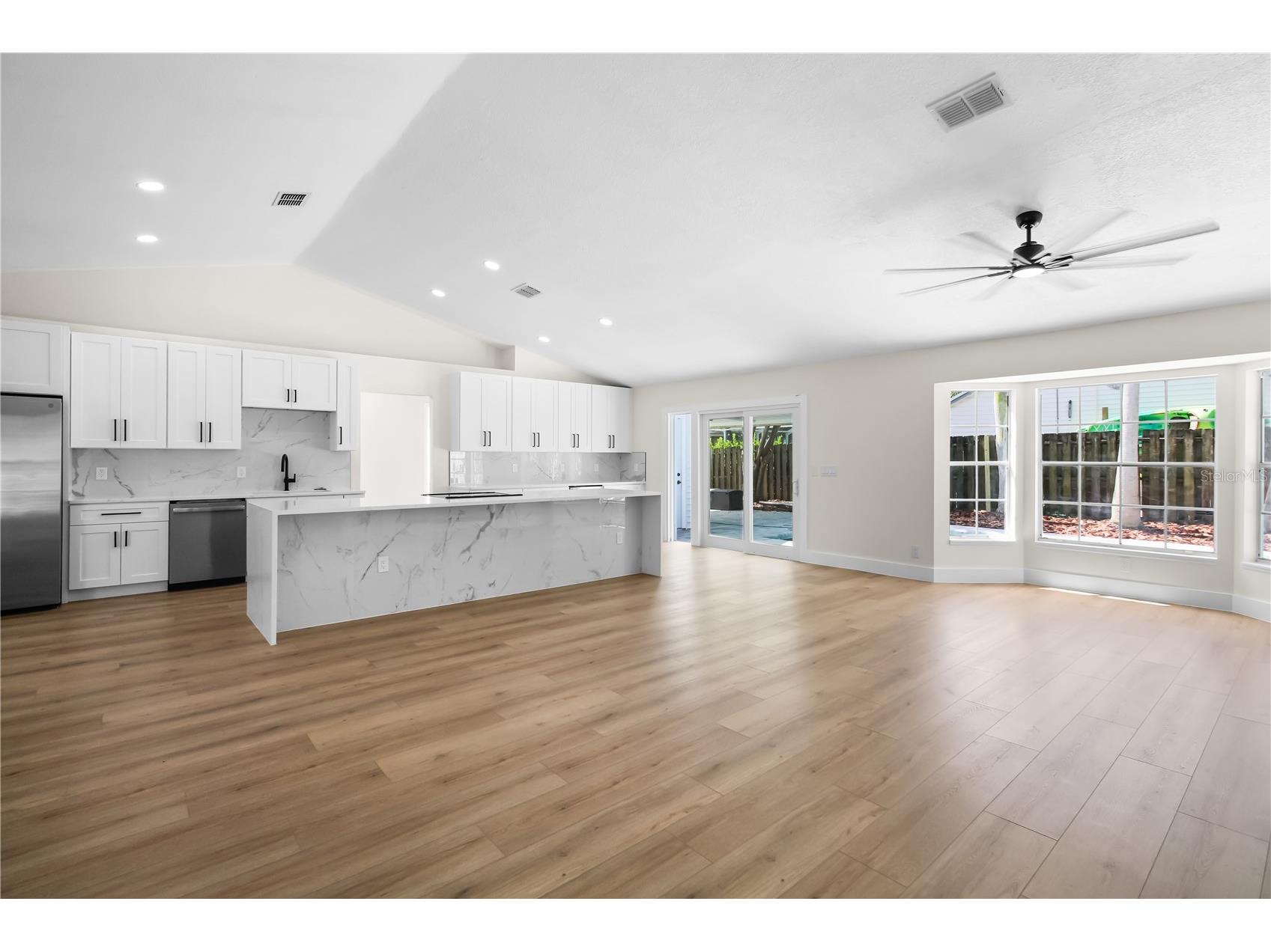 911 Valley View Circle Palm Harbor FL 34684 TB8512051 image12