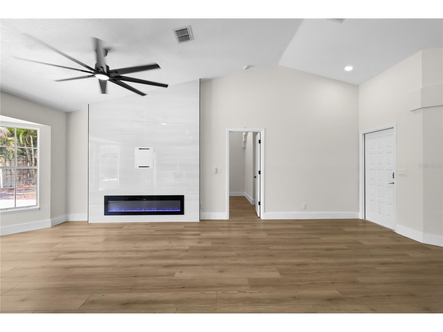 911 Valley View Circle Palm Harbor FL 34684 TB8512051 image13