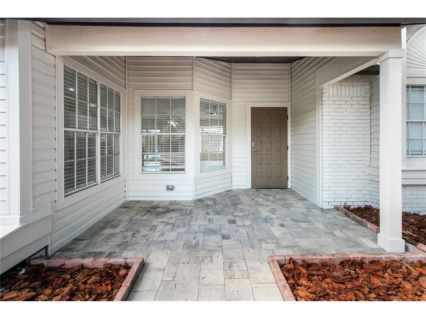 911 Valley View Circle Palm Harbor FL 34684 TB8512051 image2