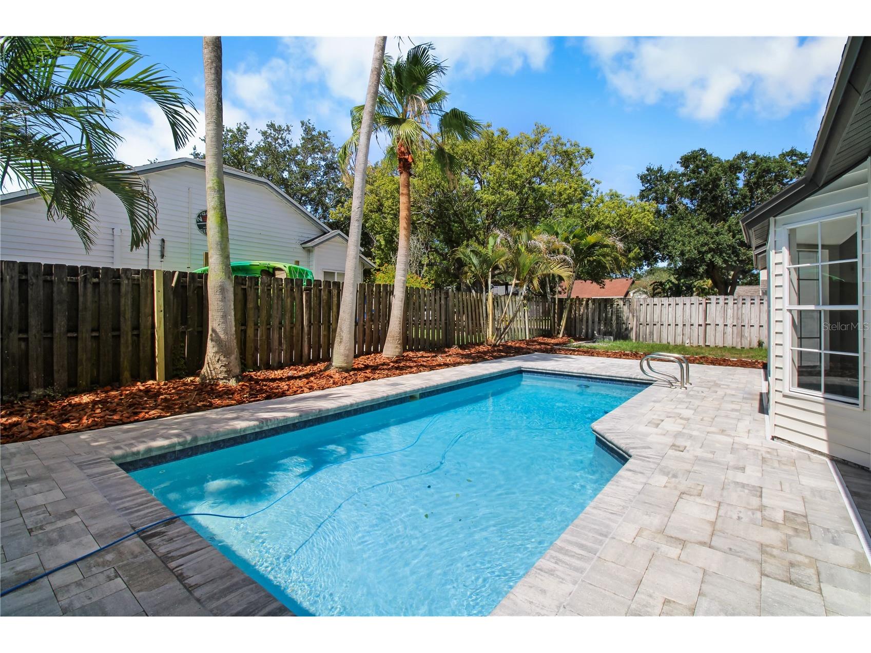 911 Valley View Circle Palm Harbor FL 34684 TB8512051 image3