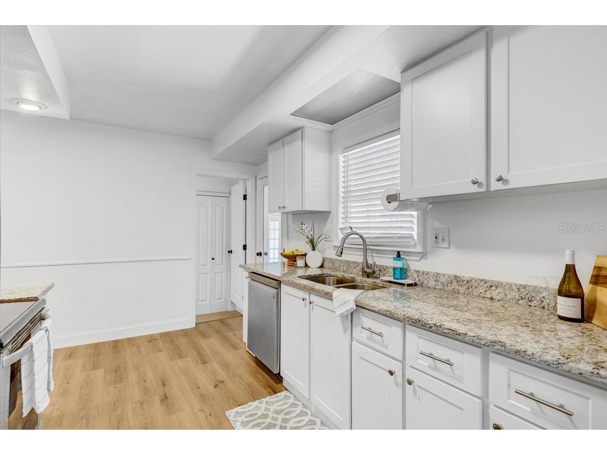 911 W Candlewood Avenue Tampa FL 33603 TB8447870 image16