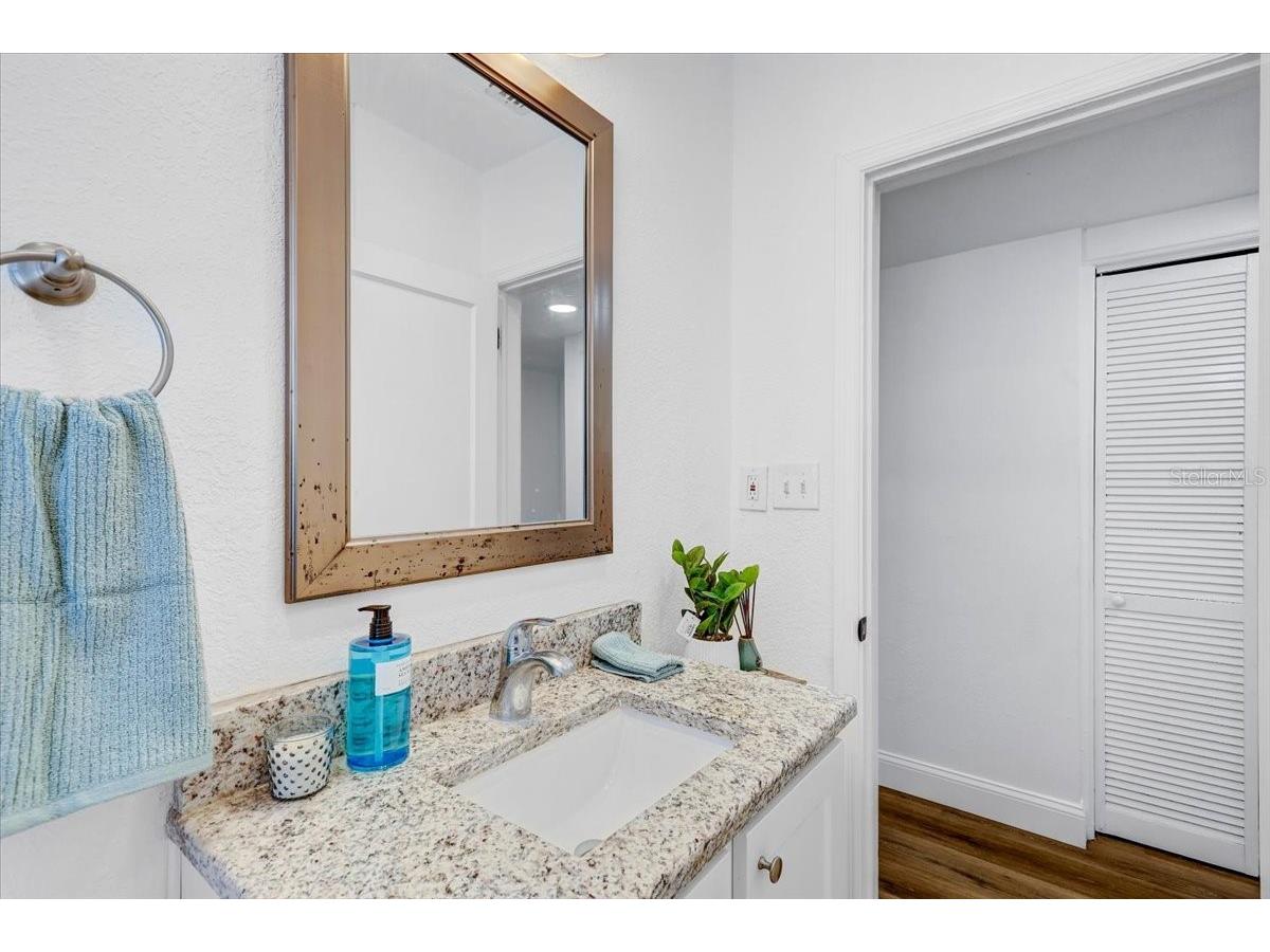 911 W Candlewood Avenue Tampa FL 33603 TB8447870 image28