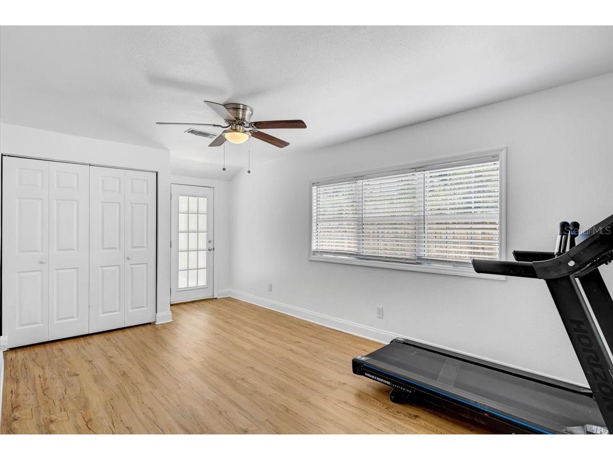 911 W Candlewood Avenue Tampa FL 33603 TB8447870 image33