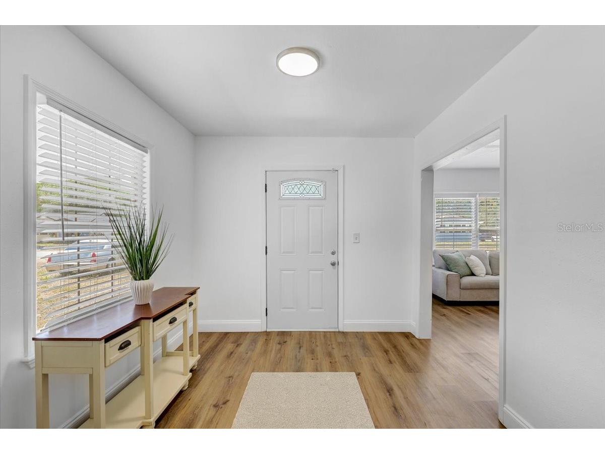 911 W Candlewood Avenue Tampa FL 33603 TB8447870 image4