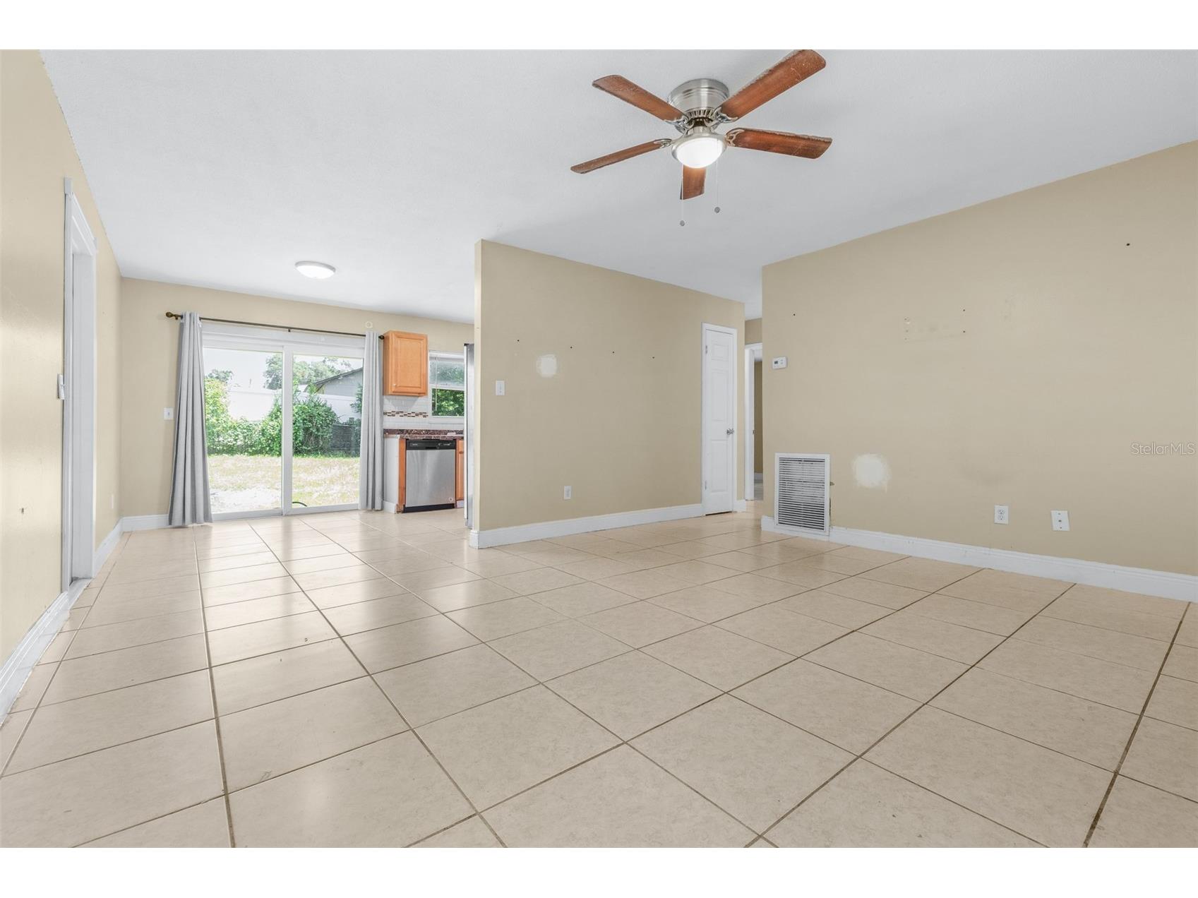 911 W Gaston Place Tampa FL 33604 L4963755 image8