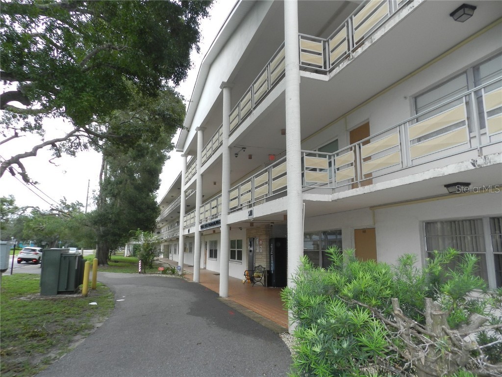 911 Washington Avenue #112 Largo FL 33770 TB8427353 image1