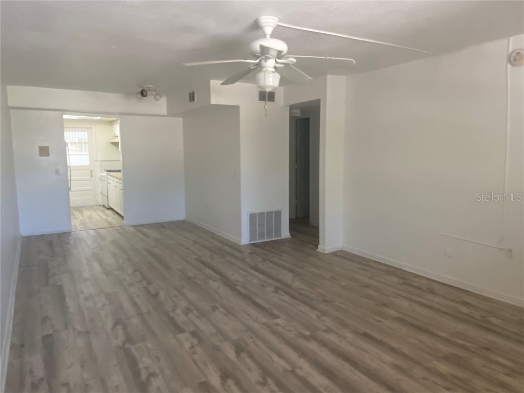 911 Washington Avenue #212 Largo FL 33770 U8244173 image3