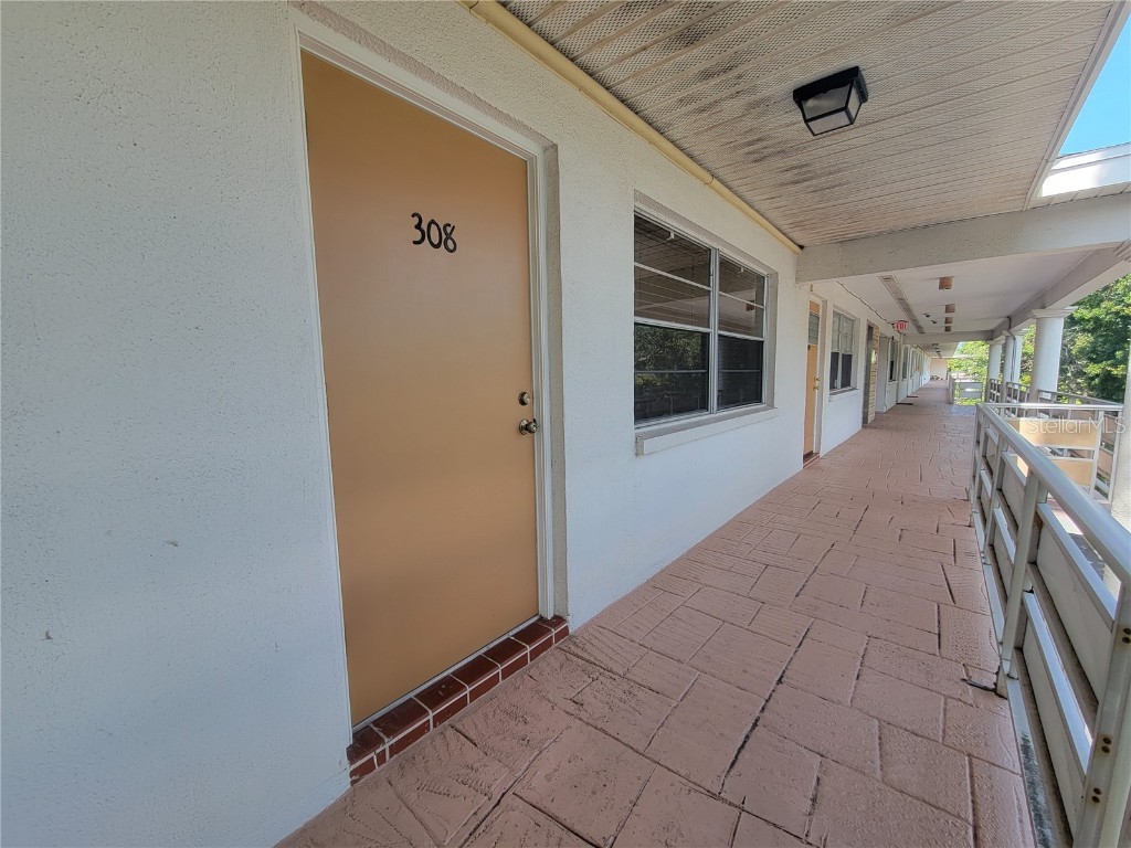 911 Washington Avenue #308 Largo FL 33770 U8252365 image1