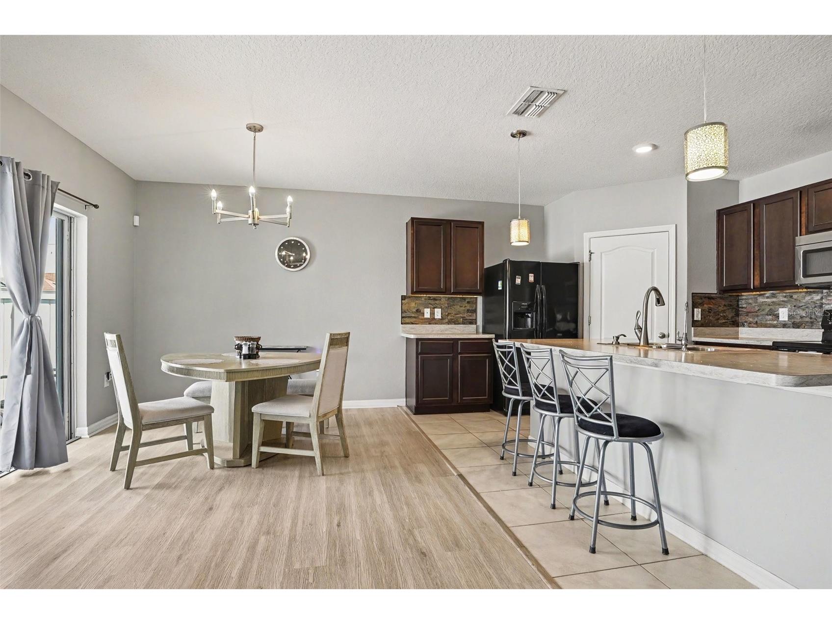 911 Waterville Dr Auburndale FL 33823 TB8508539 image9