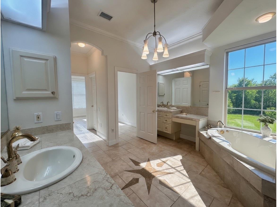 9110 Deer Court Venice FL 34293 - LAKE GERALDINE LAKE 2- 30 ACRE R4911085 image17