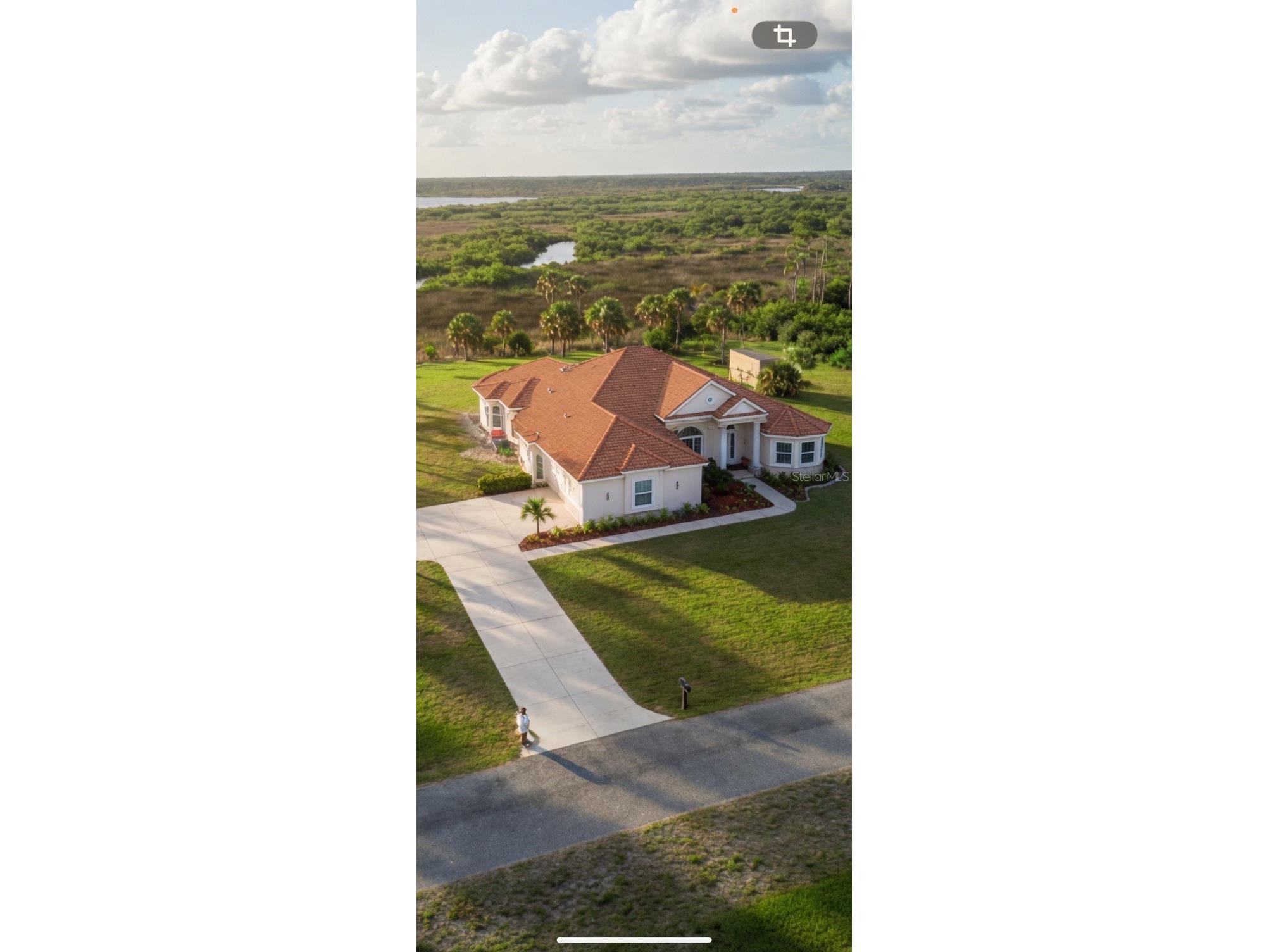 9110 Deer Court Venice FL 34293 - LAKE GERALDINE LAKE 2- 30 ACRE R4911085 image2