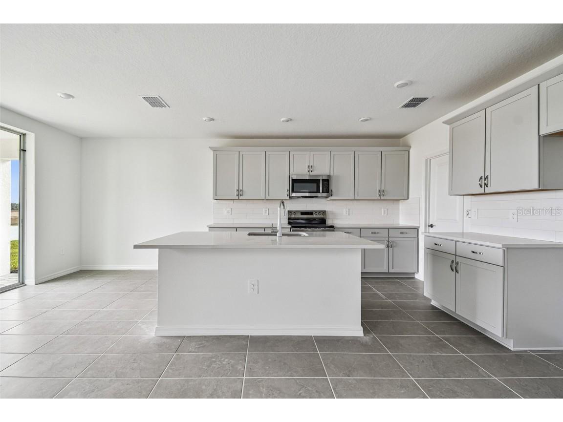 9110 Optimist Way Palmetto FL 34221 R4910280 image10