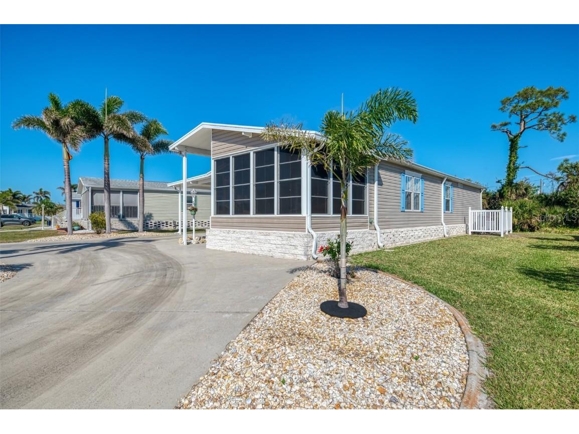 9110 Pinehaven Way Englewood FL 34224 D6141452 image2