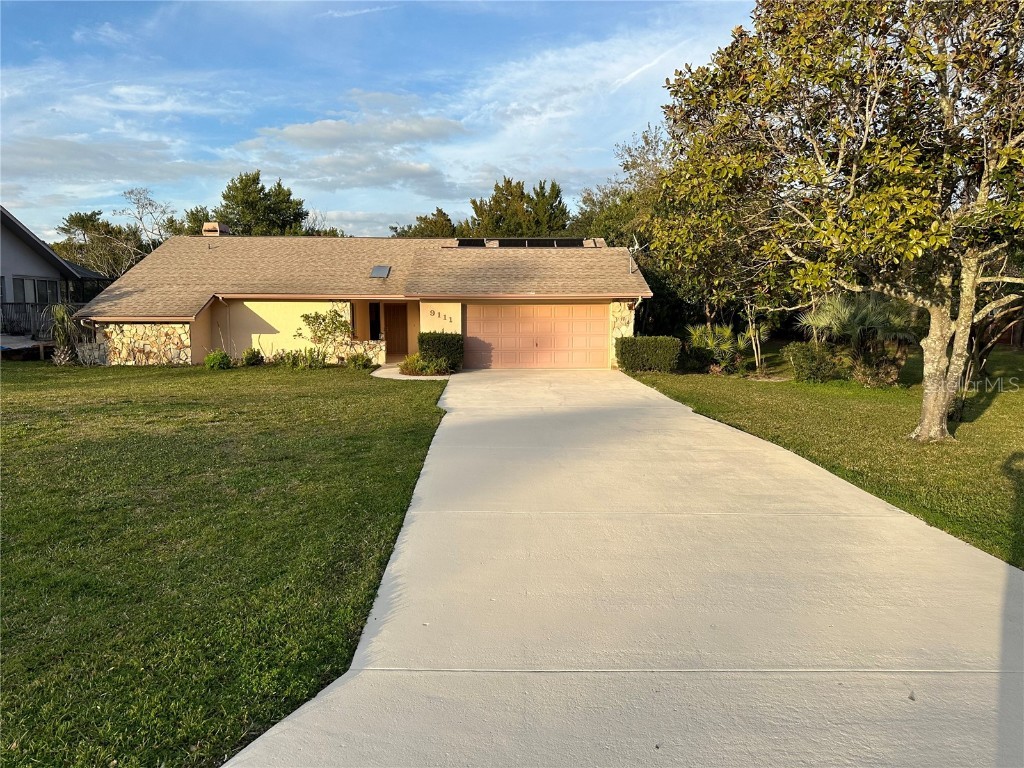 9111 Manchester Street Spring Hill FL 34606 W7861856 image1