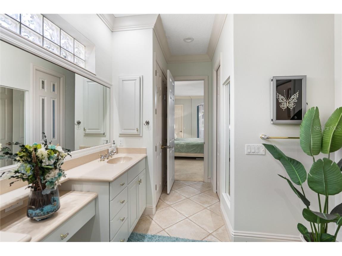 9112 Willow Brook Drive Sarasota FL 34238 A4675082 image36