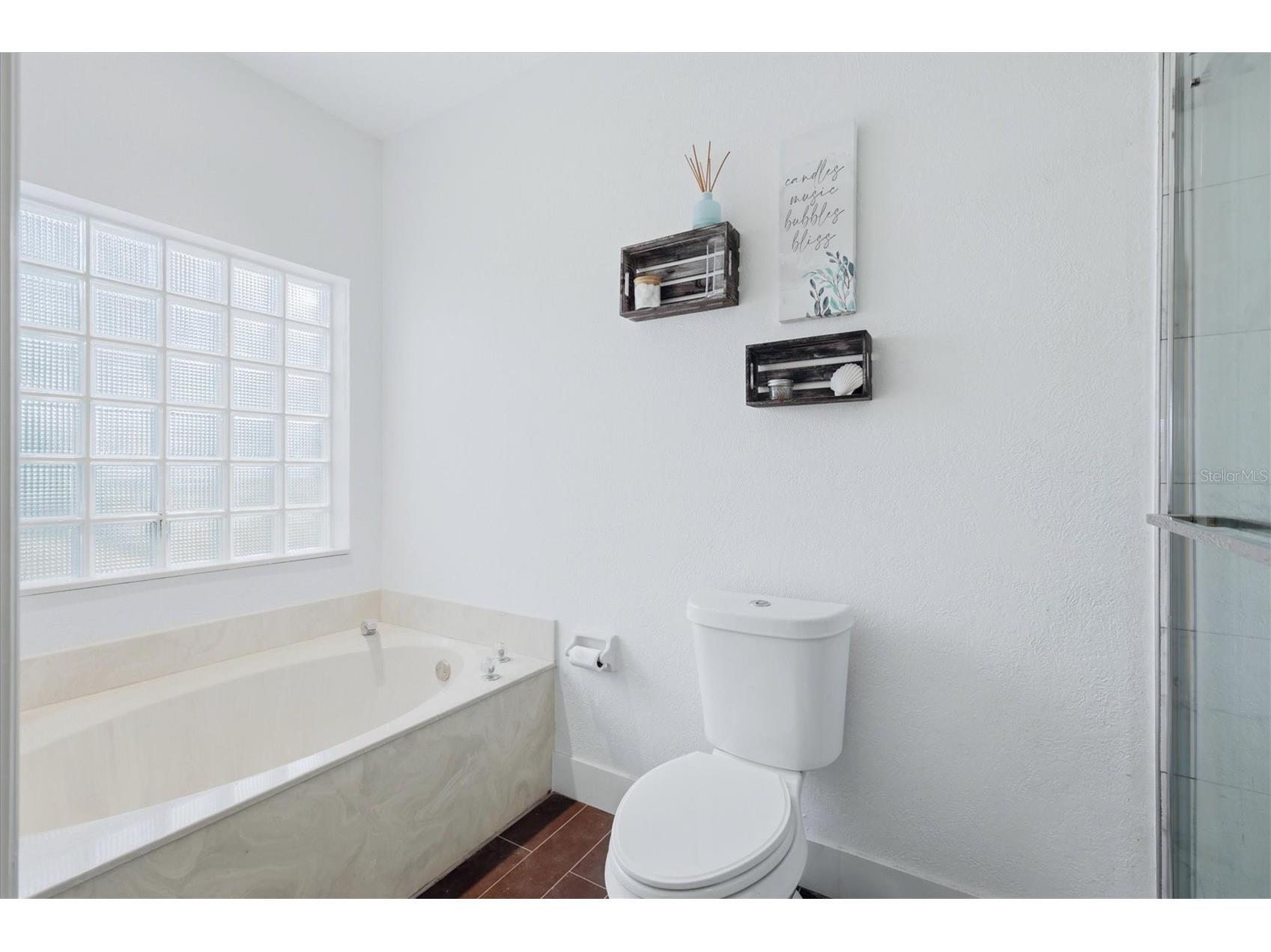 9114 16th Avenue Circle NW Bradenton FL 34209 A4695494 image21