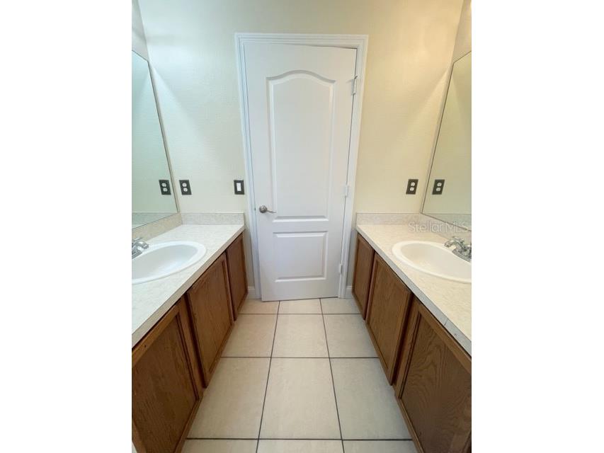 9114 Oak Pride Court Tampa FL 33647 TB8452886 image42