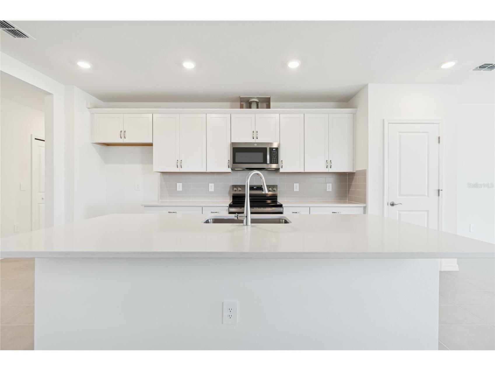 9114 Optimist Way Palmetto FL 34221 R4910279 image7