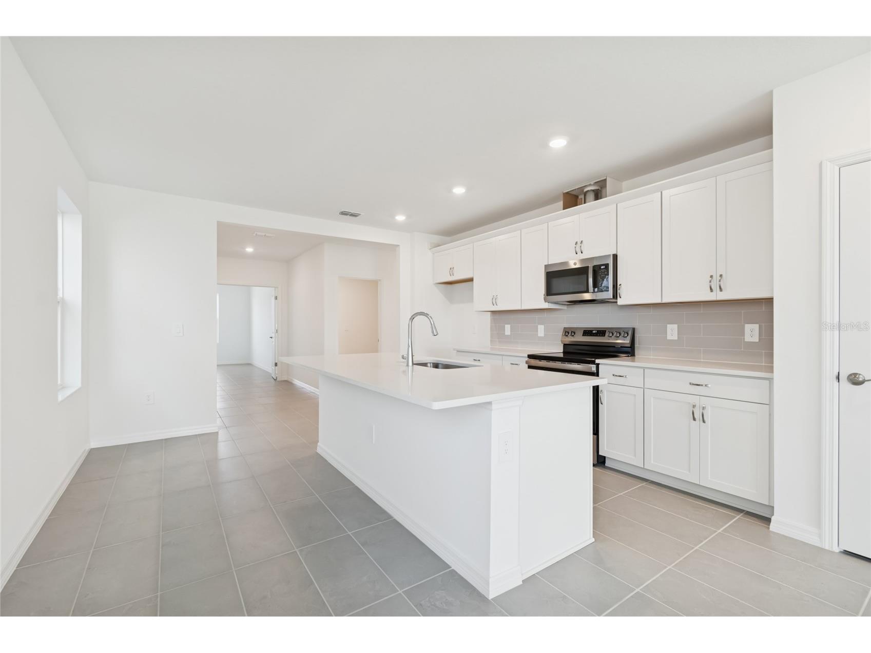 9114 Optimist Way Palmetto FL 34221 R4910279 image8