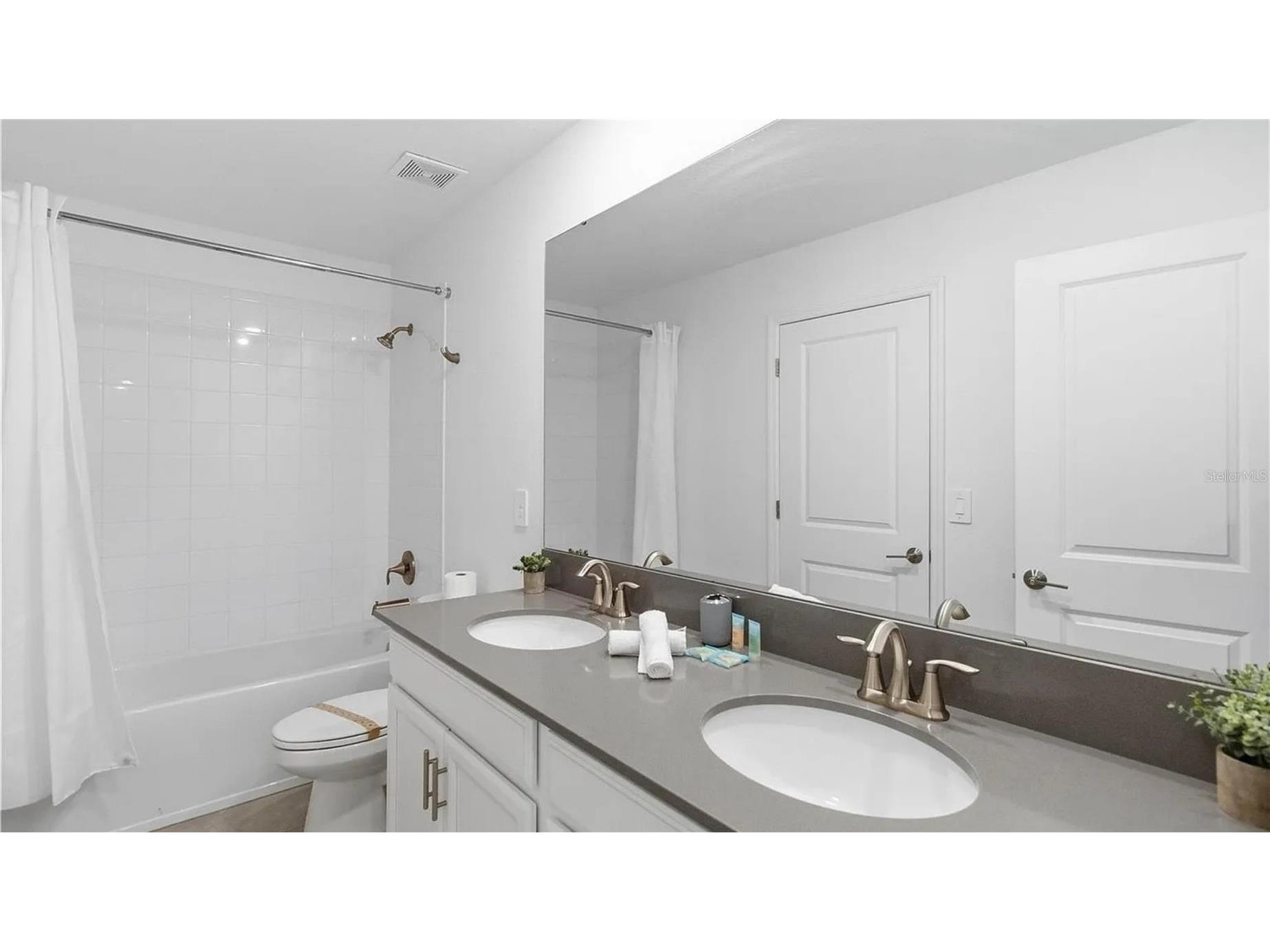 9114 Sommerset Hills Drive Davenport FL 33896 TB8524488 image25