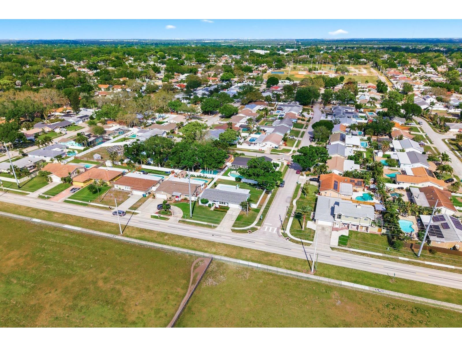 9115 125th Street Seminole FL 33772 TB8495499 image47