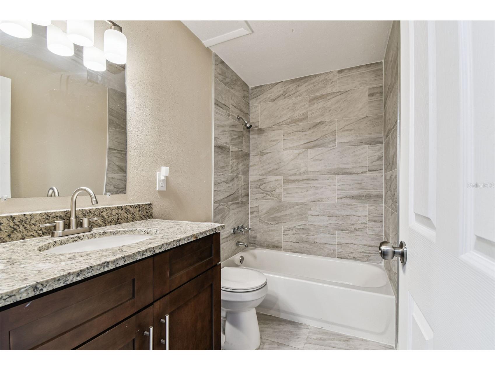9115 Tudor Drive #E106 Tampa FL 33615 - Rocky Creek TB8428025 image6