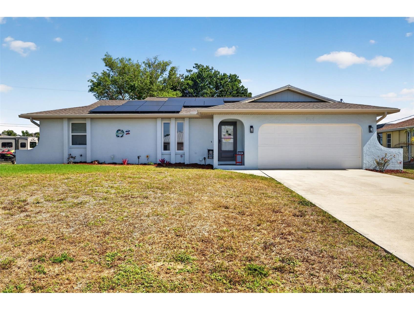 9116 Castlehill Avenue Englewood FL 34224 A4691734 image1