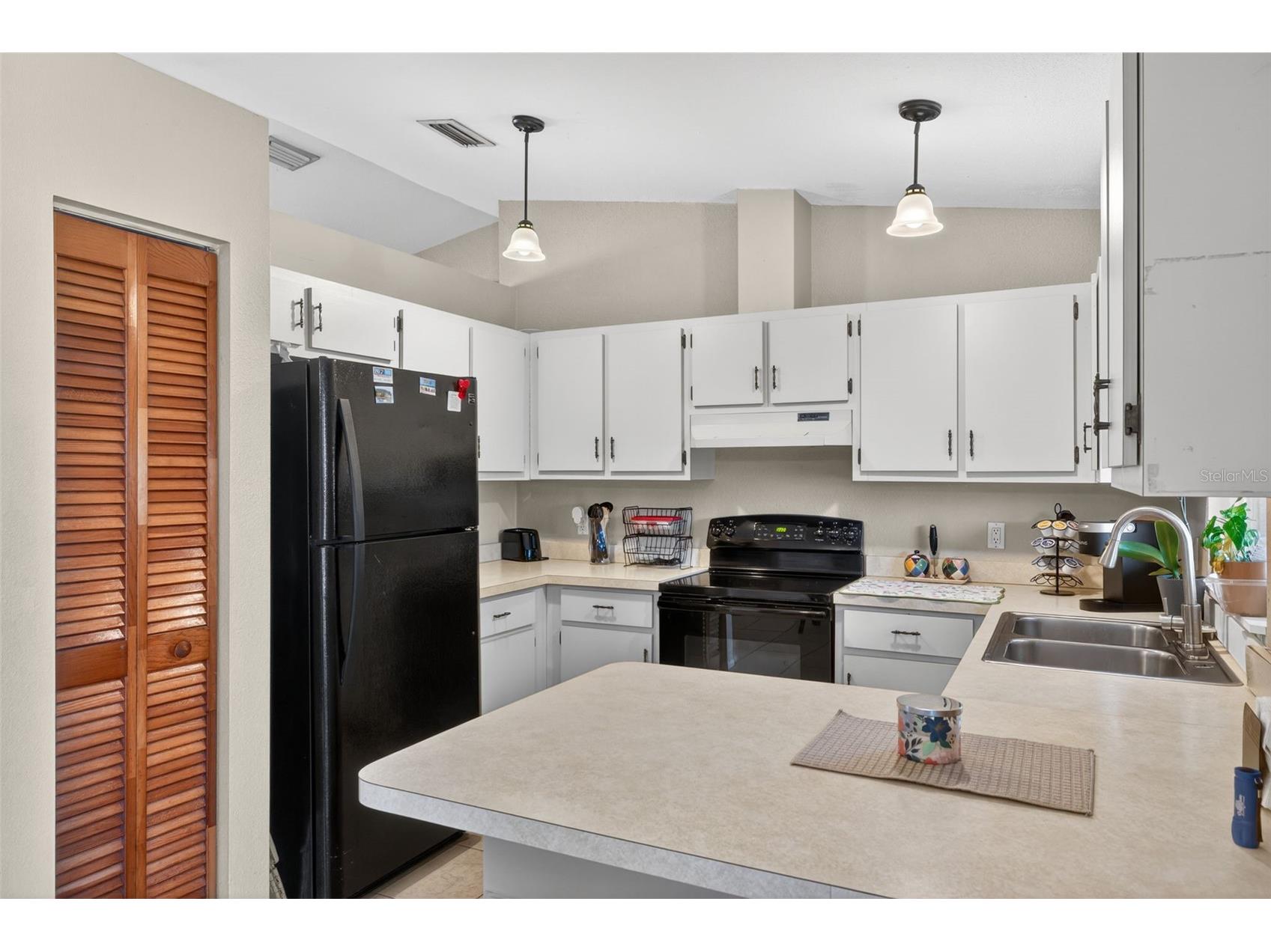 9116 Castlehill Avenue Englewood FL 34224 A4691734 image8