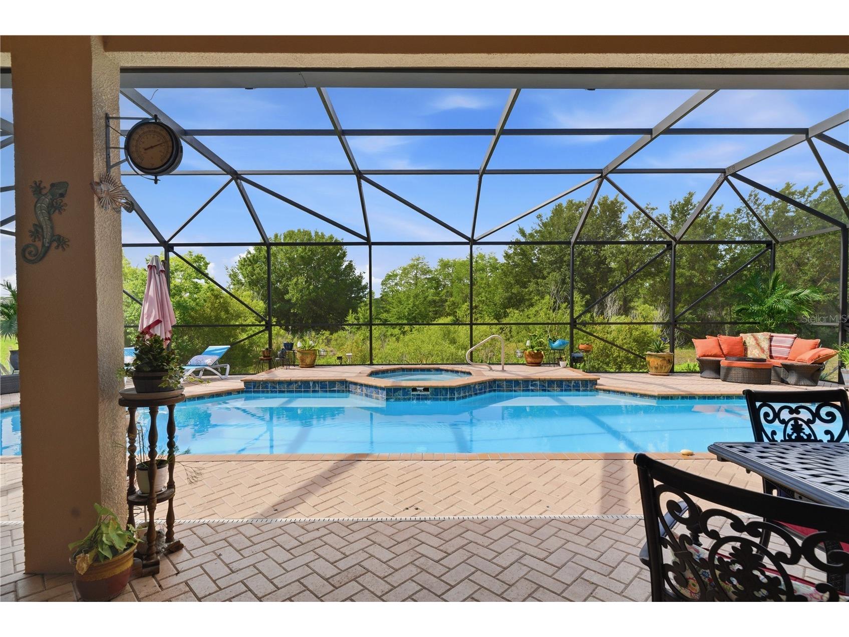9118 Mississippi Run Weeki Wachee FL 34613 W7886194 image32