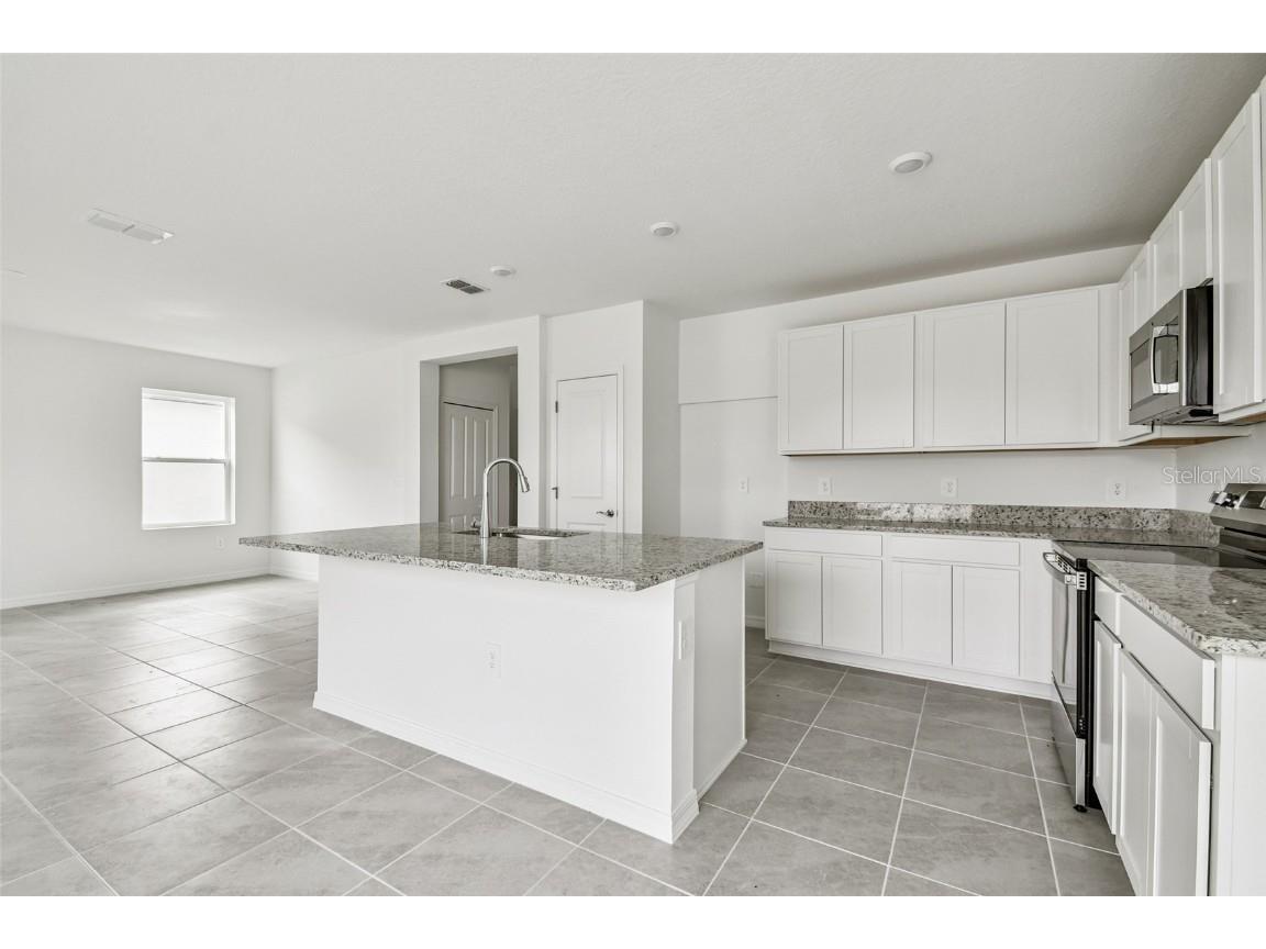 9118 Optimist Way Palmetto FL 34221 R4910278 image5